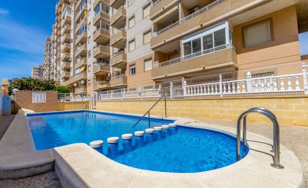 Apartment - Herverkoop - Torrevieja - Centro
