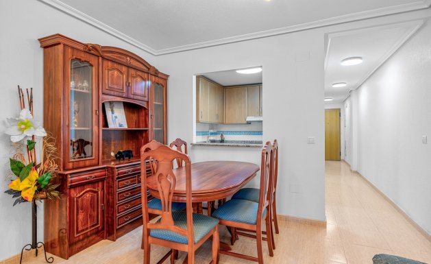 Apartment - Herverkoop - Torrevieja - Torrevieja