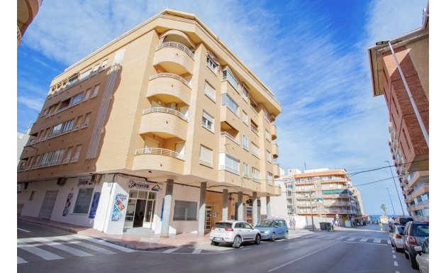 Apartment - Resale - La Mata - La Mata