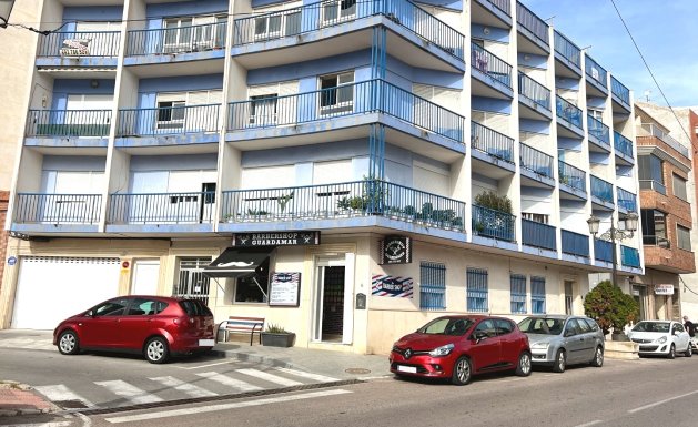 Commercial space - Herverkoop - Guardamar del Segura - Guardamar del Segura