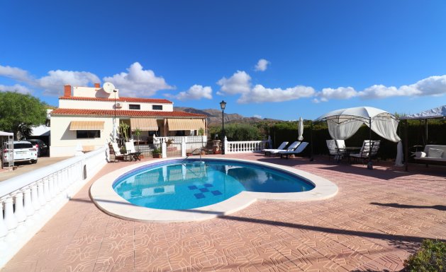 Country property  - Resale - Crevillente - Crevillente - Country