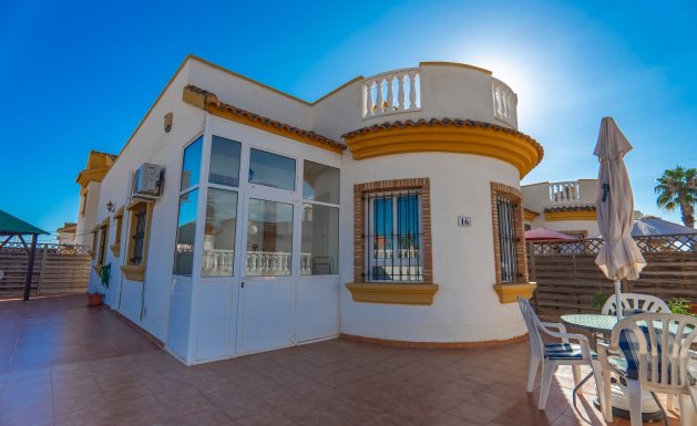 Detached House / Villa - Herverkoop - Guardamar del Segura - El Raso