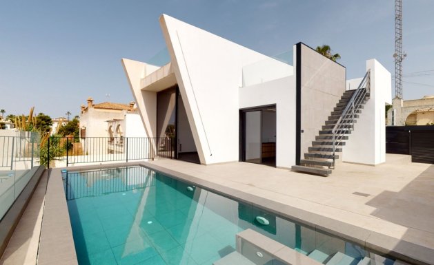 Detached House / Villa - New Build - Torrevieja - RP15-87379