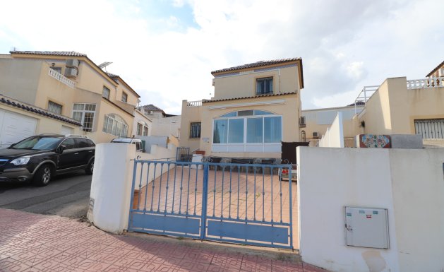 Detached House / Villa - Resale - Orihuela Costa - Los Balcones