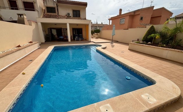 Detached House / Villa - Resale - Torrevieja - Torrevieja