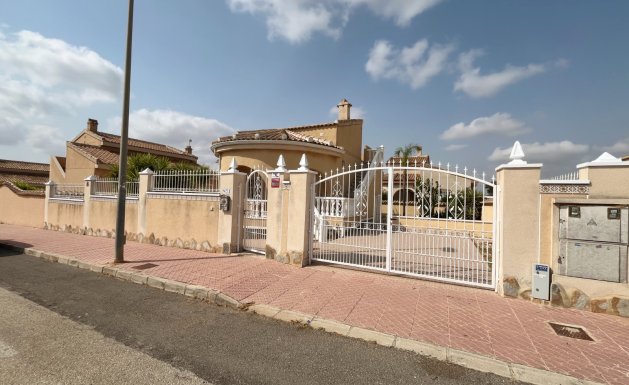 Detached villa - Herverkoop - Ciudad Quesada - Airstrip
