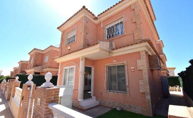Detached villa - Herverkoop - Orihuela Costa - Playa Flamenca