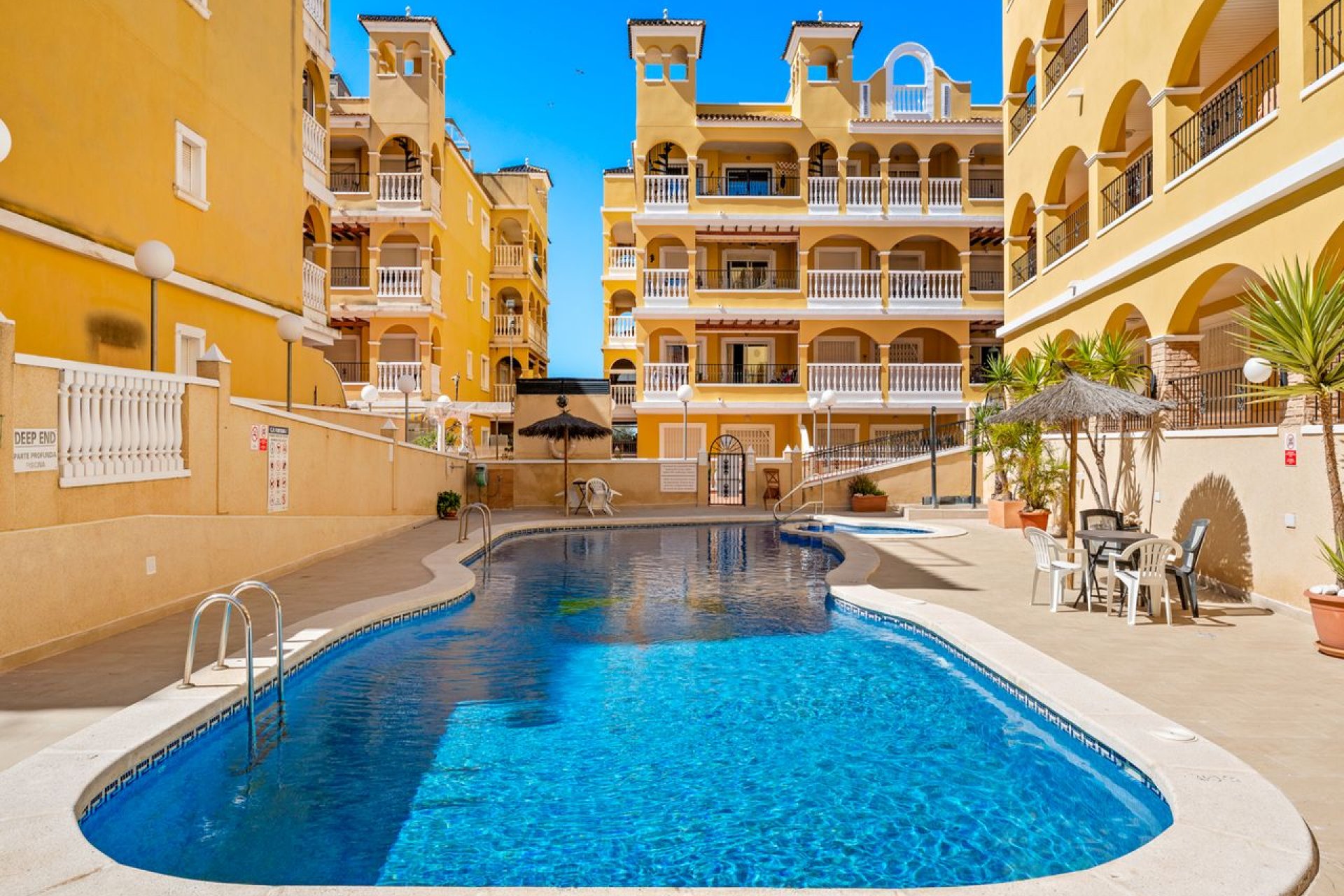 Herverkoop - Apartment - Algorfa - Fontana