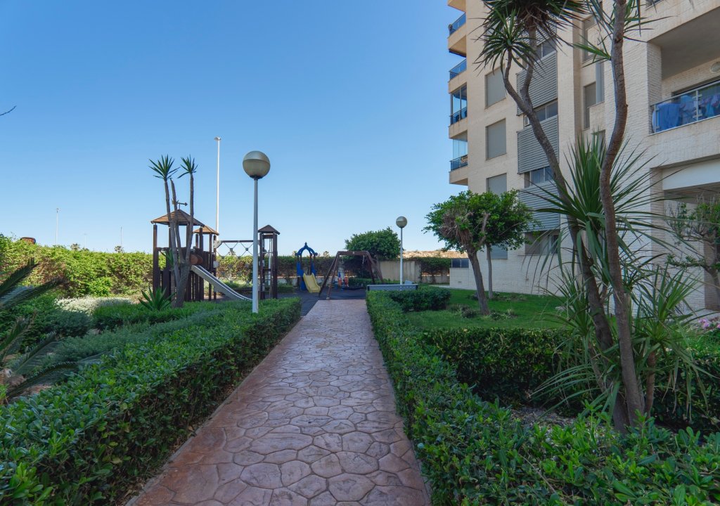 Herverkoop - Apartment - Guardamar del Segura - Puerto Deportivo