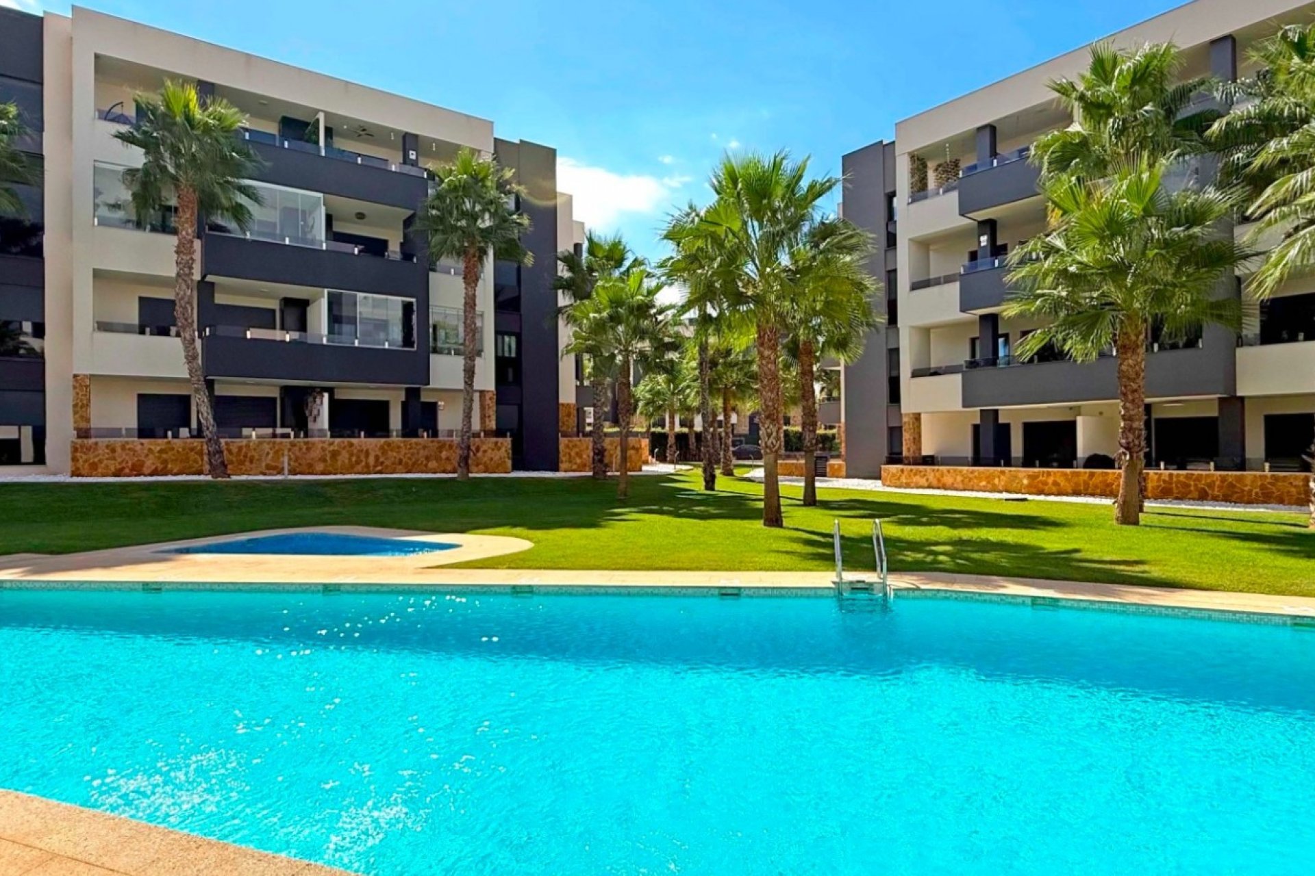 Herverkoop - Apartment - Orihuela Costa - Los Altos