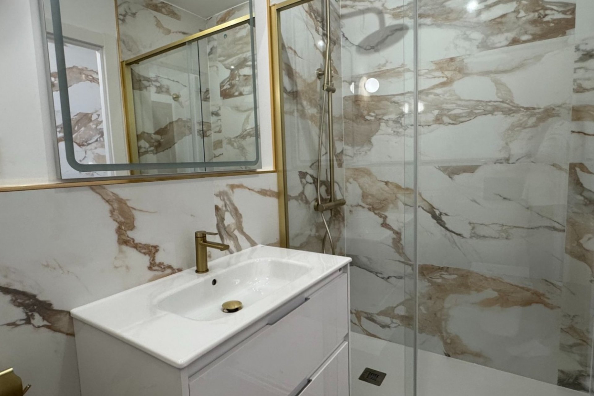 Herverkoop - Apartment - Orihuela Costa - Punta Prima