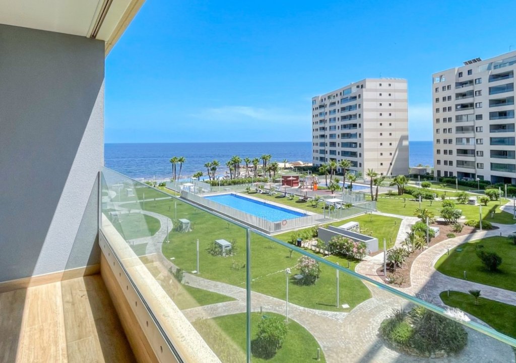 Herverkoop - Apartment - Orihuela Costa - Punta Prima
