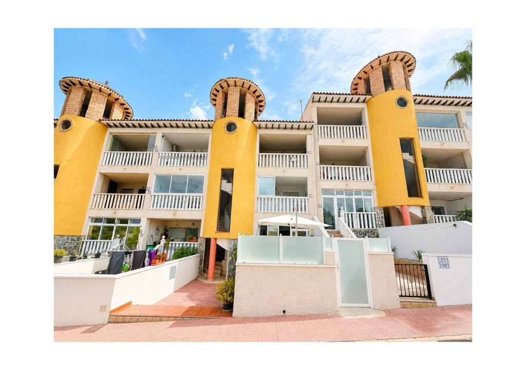 Herverkoop - Apartment - Orihuela Costa - Villamartín-Las Filipinas