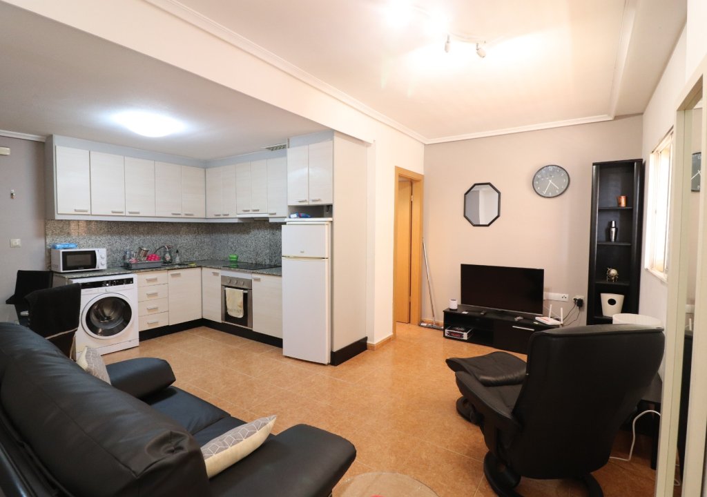 Herverkoop - Apartment - Rojales - Los Palacios