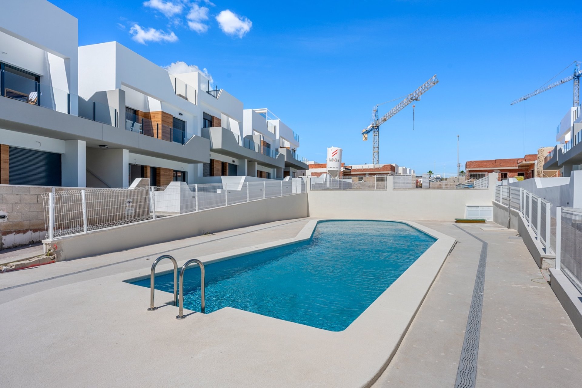 Herverkoop - Apartment - San Miguel