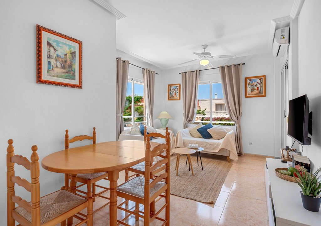 Herverkoop - Apartment - Torrevieja - La Mata