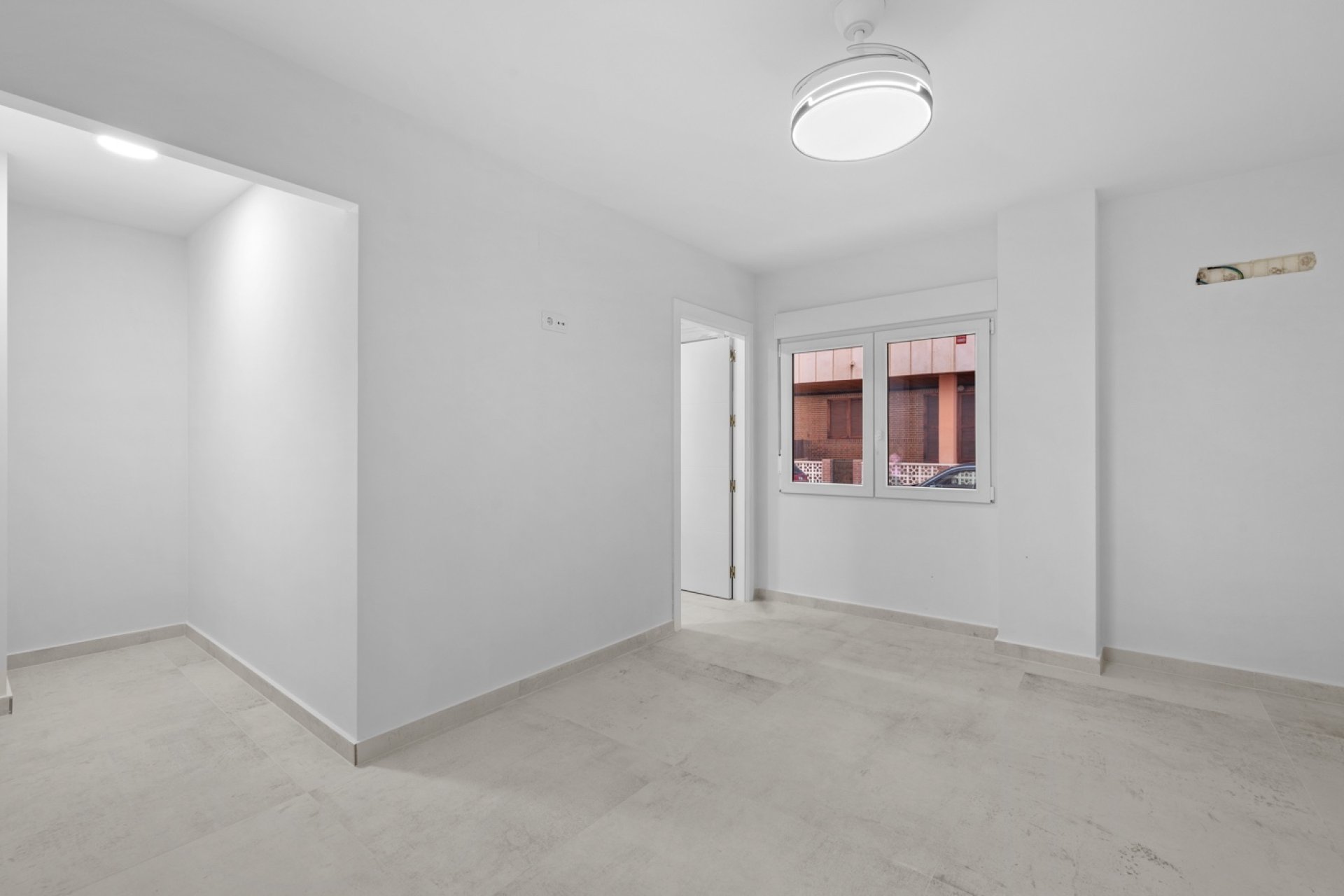 Herverkoop - Apartment - Torrevieja - Playa del Acequión