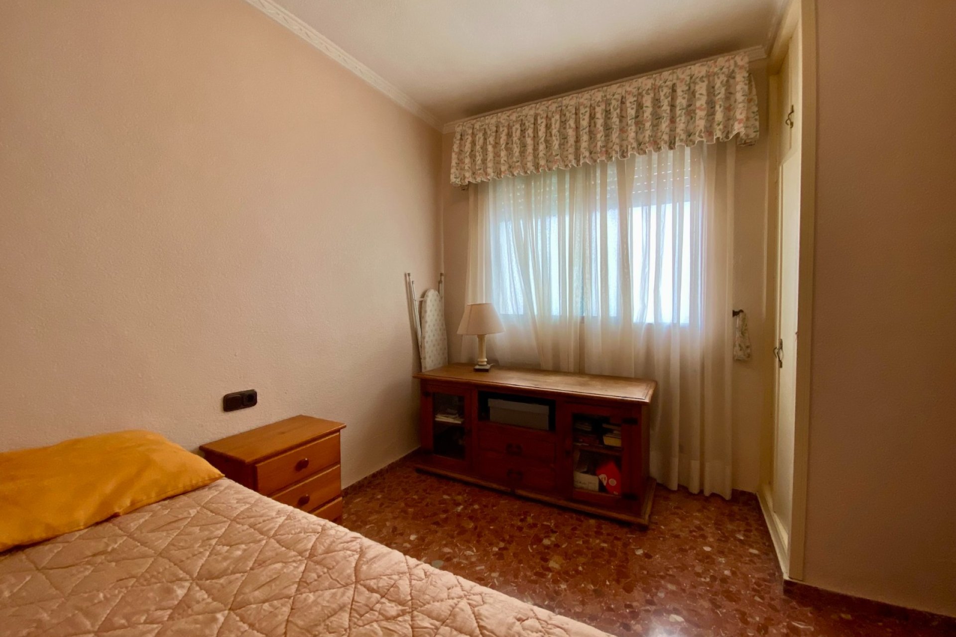 Herverkoop - Apartment - Torrevieja - Playa del Cura