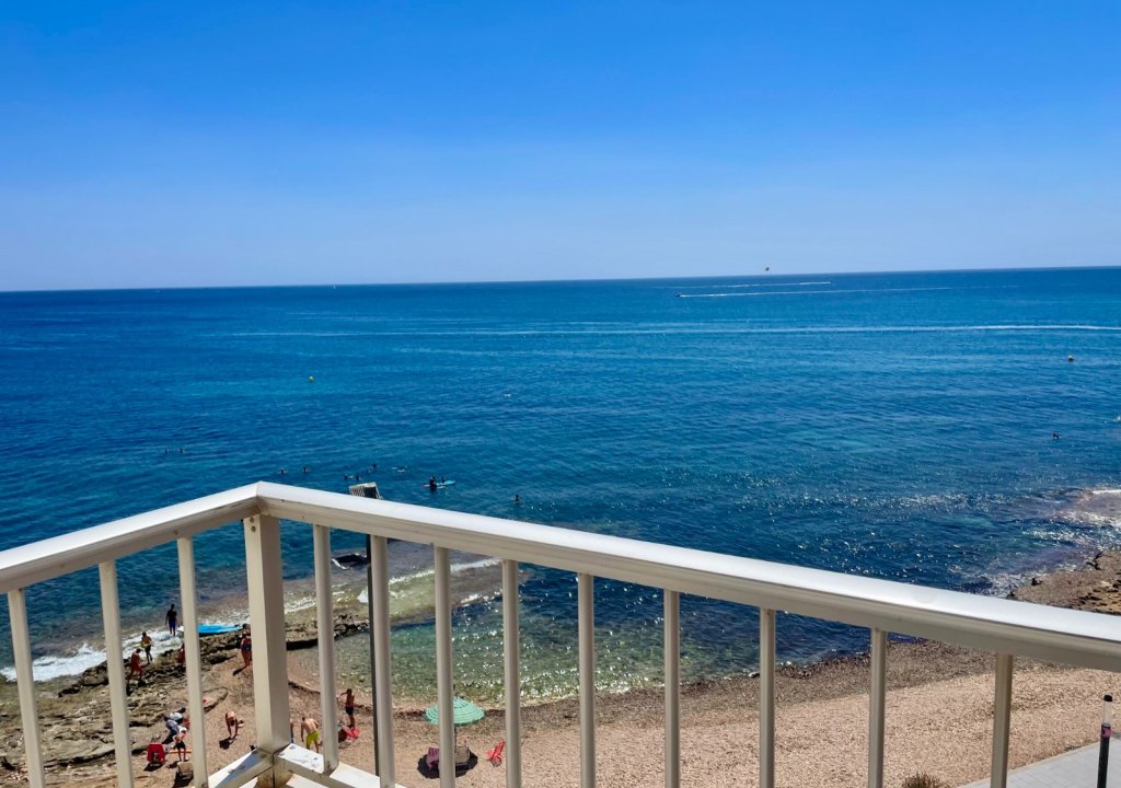 Herverkoop - Apartment - Torrevieja - Playa del Cura
