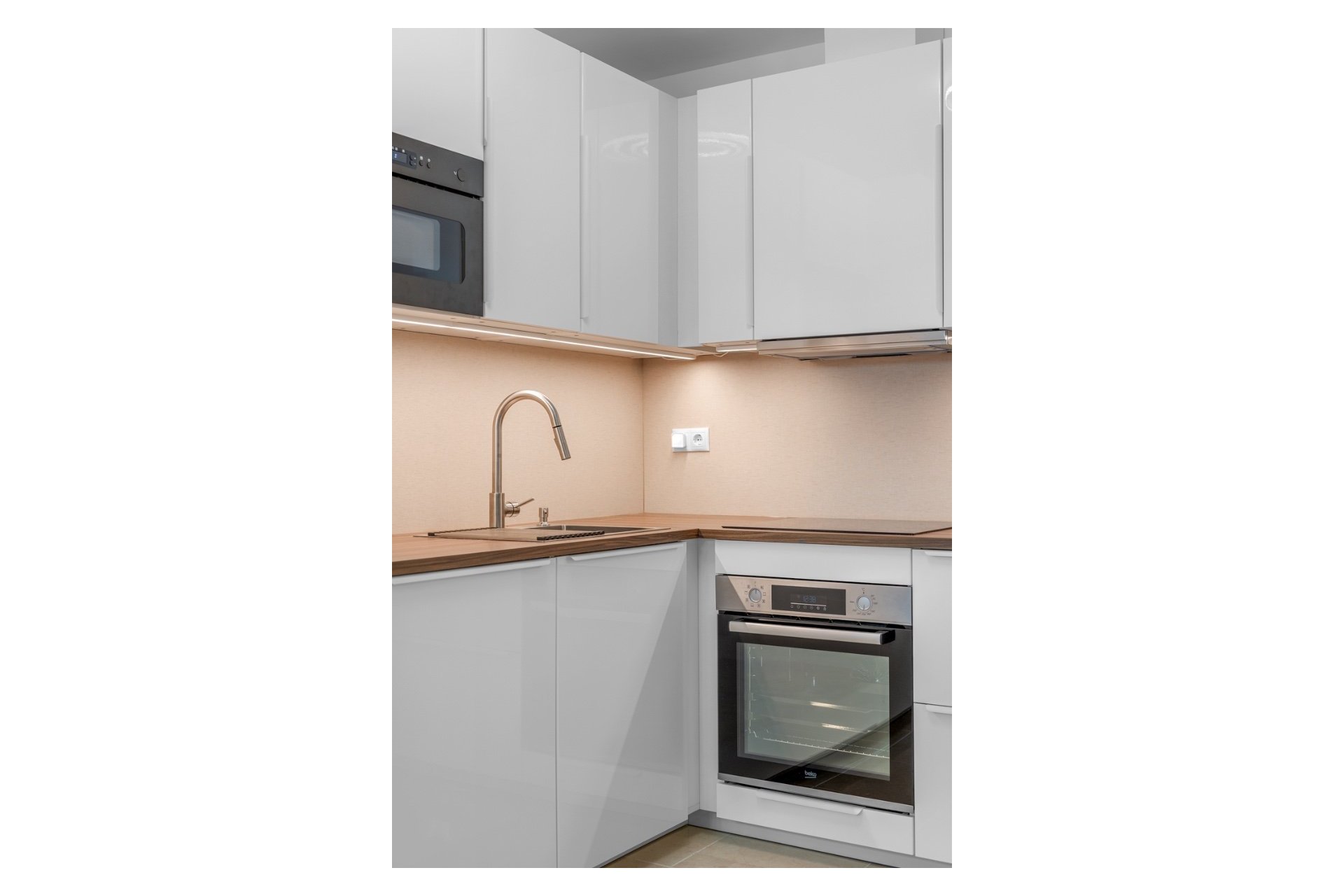 Herverkoop - Apartment - Torrevieja - Playa del Cura