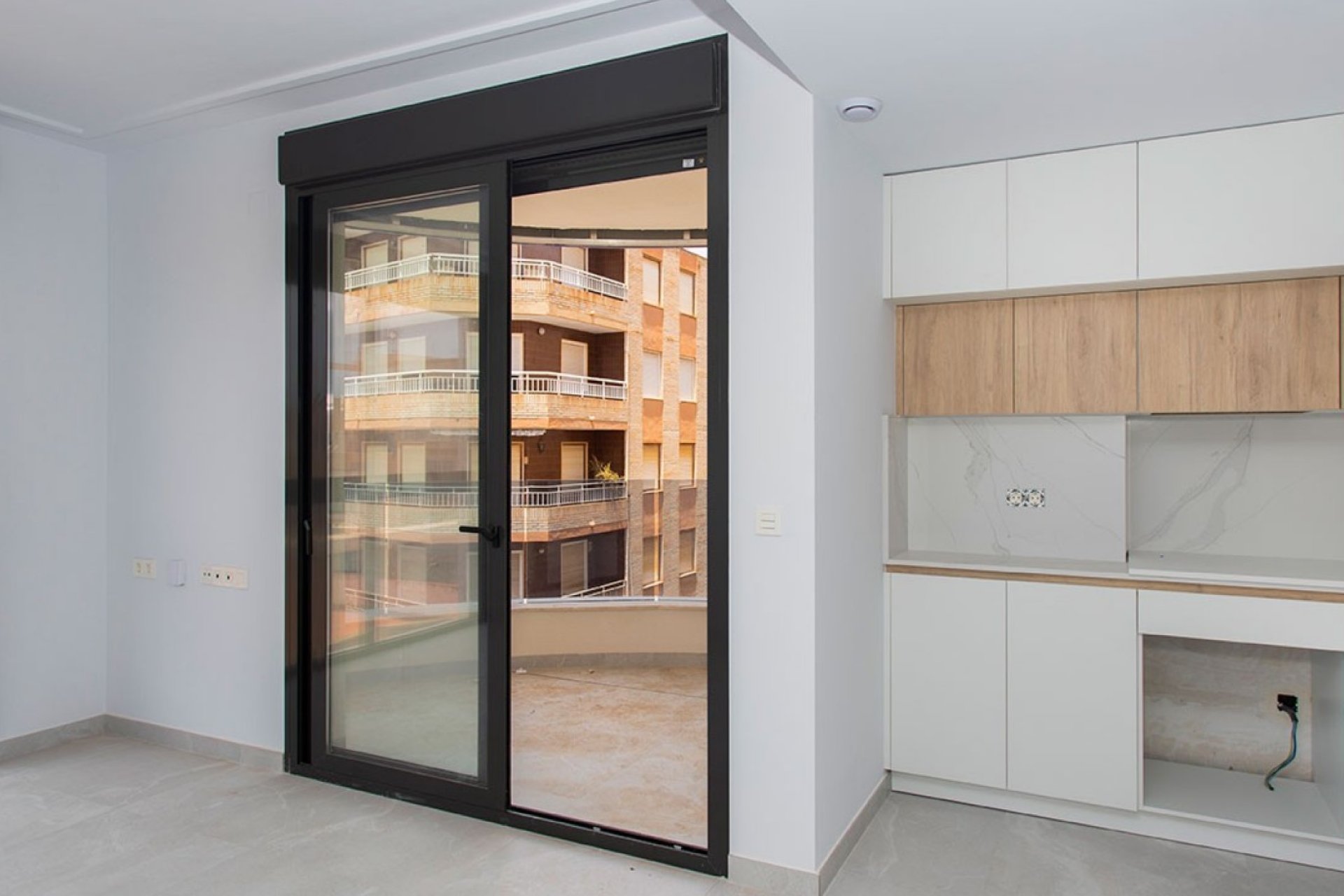 Herverkoop - Apartment - Torrevieja - Playa del Cura