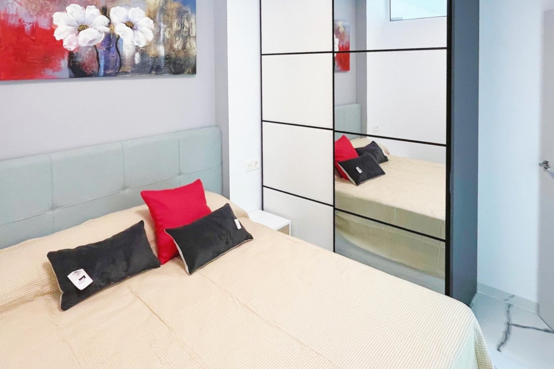 Herverkoop - Apartment - Torrevieja - Playa del Cura