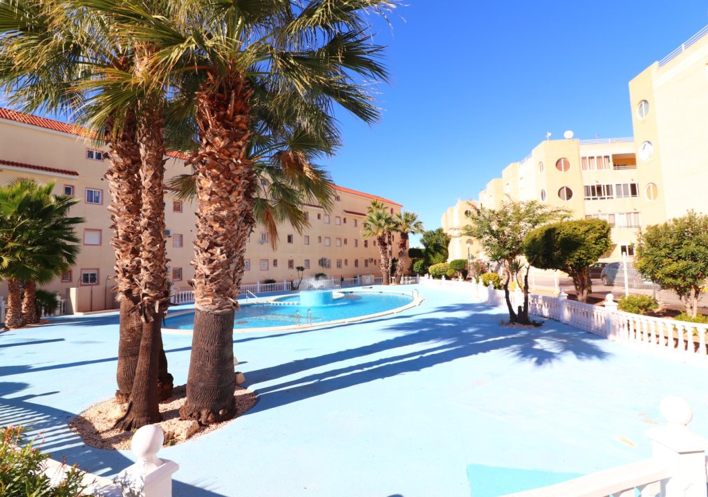 Herverkoop - Apartment - Torrevieja - San Luis