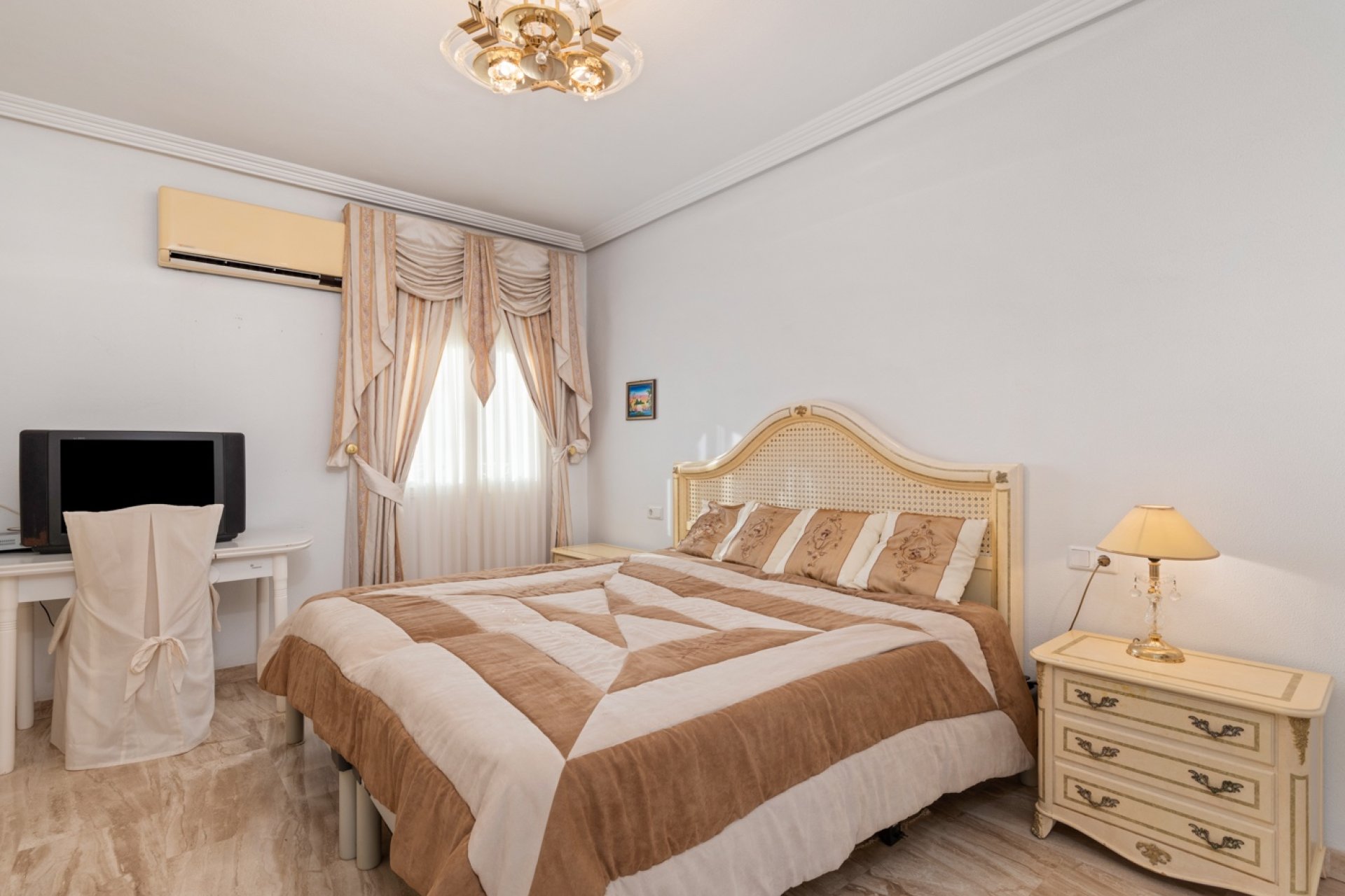 Herverkoop - Chalet - Ciudad Quesada - DOÑA PEPA