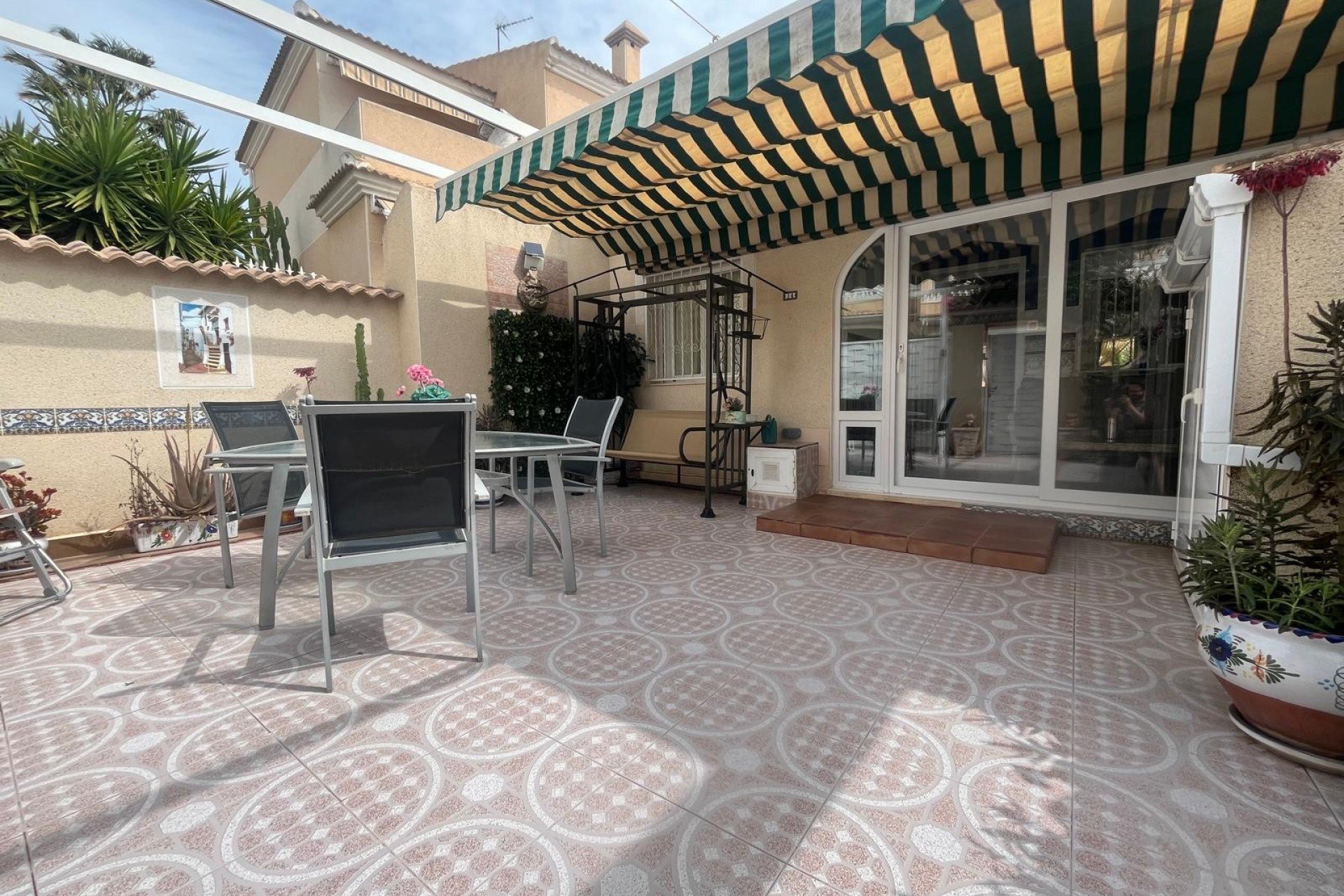 Herverkoop - Chalet - Dona Pepa