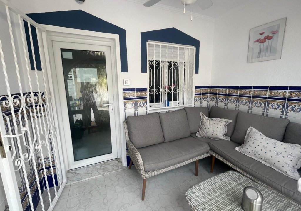 Herverkoop - Chalet - Dona Pepa