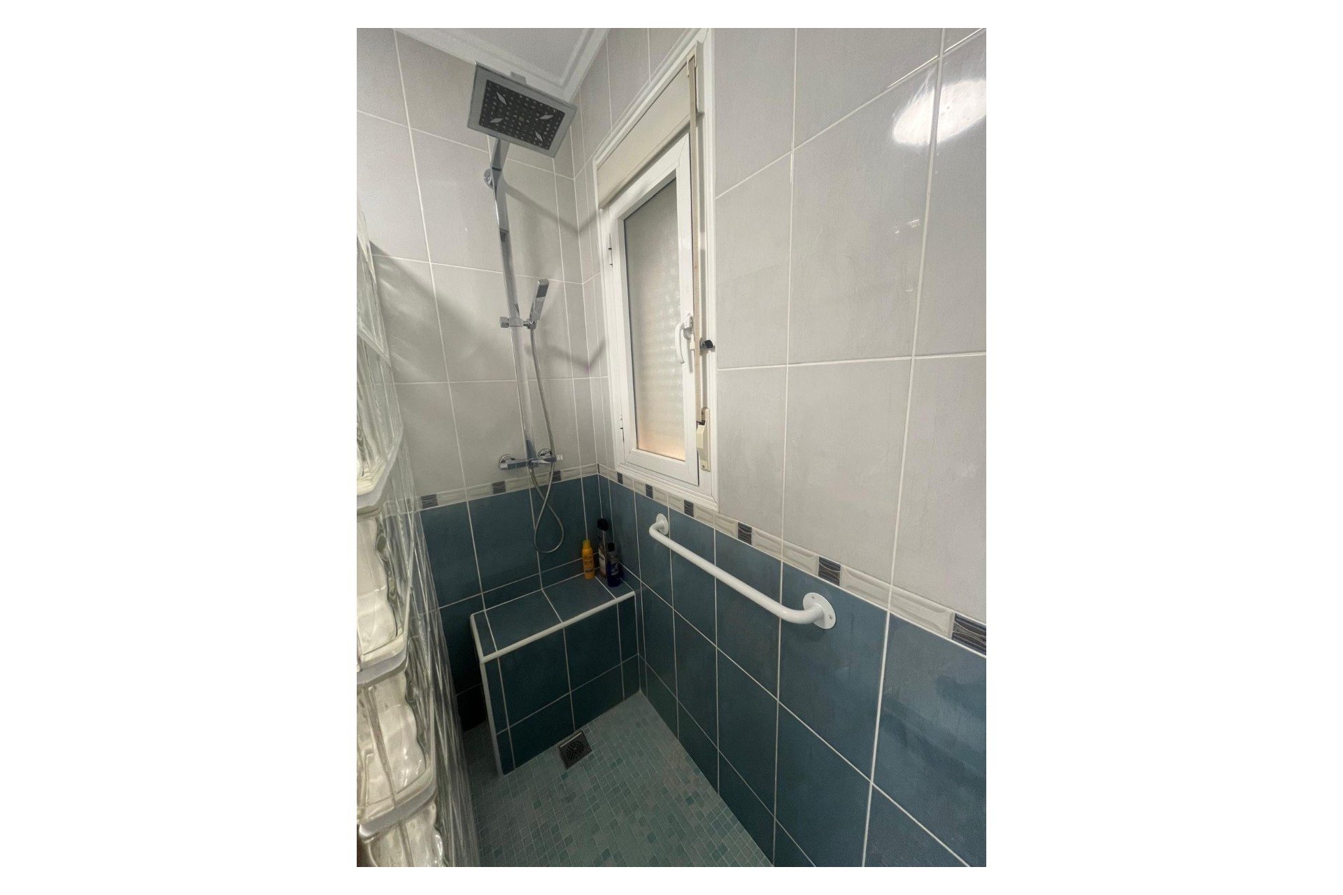 Herverkoop - Chalet - Dona Pepa