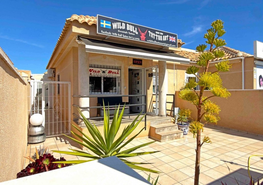 Herverkoop - Chalet - Orihuela Costa - La Zenia