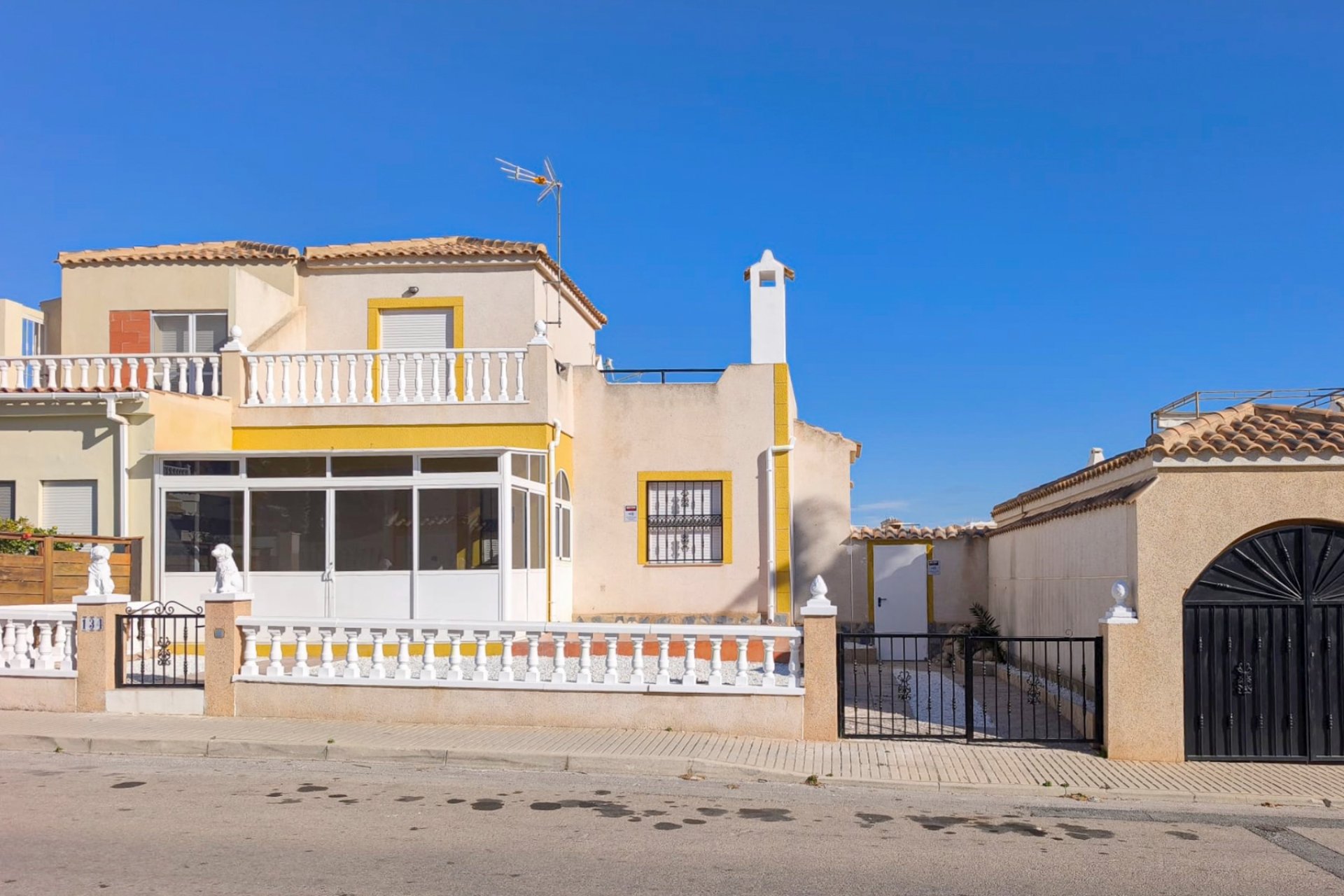 Herverkoop - Chalet - Orihuela Costa - Los Altos