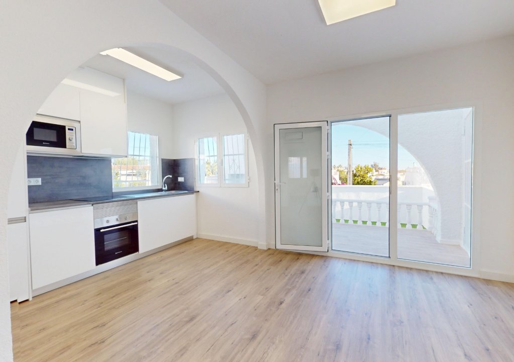 Herverkoop - Chalet - Orihuela Costa - Villamartin