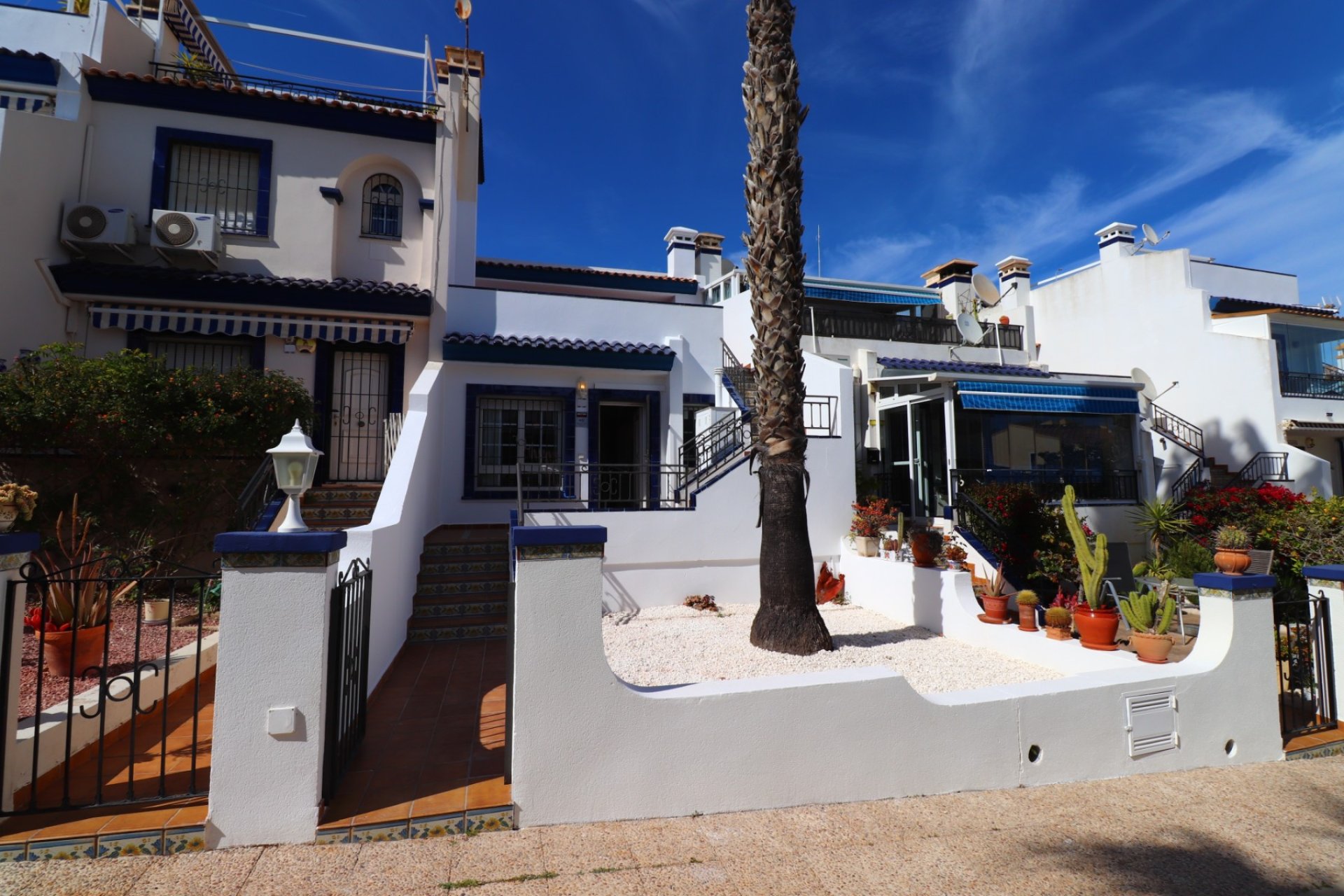 Herverkoop - Chalet - Orihuela Costa - Villamartin