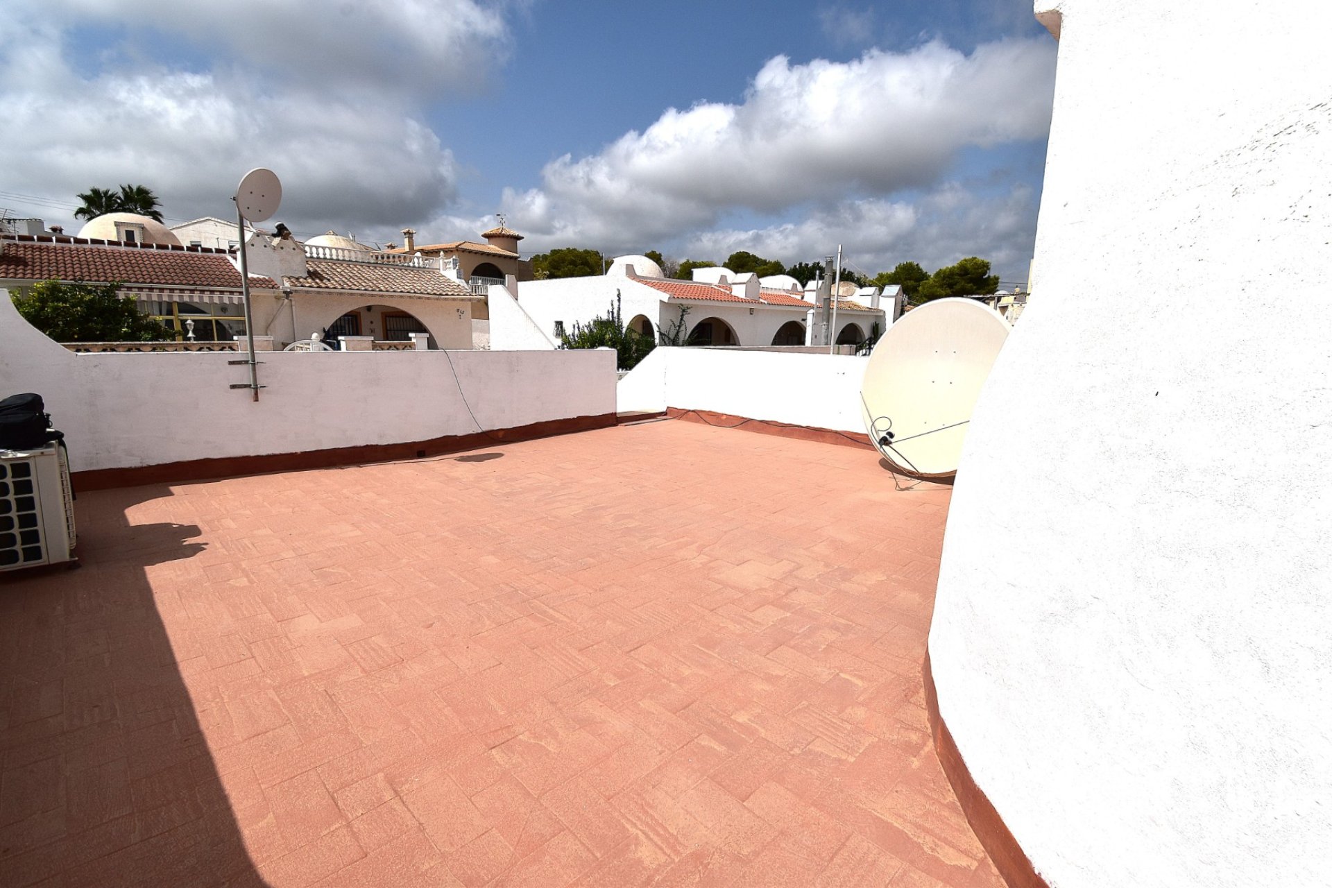 Herverkoop - Chalet - Orihuela Costa - Villamartin