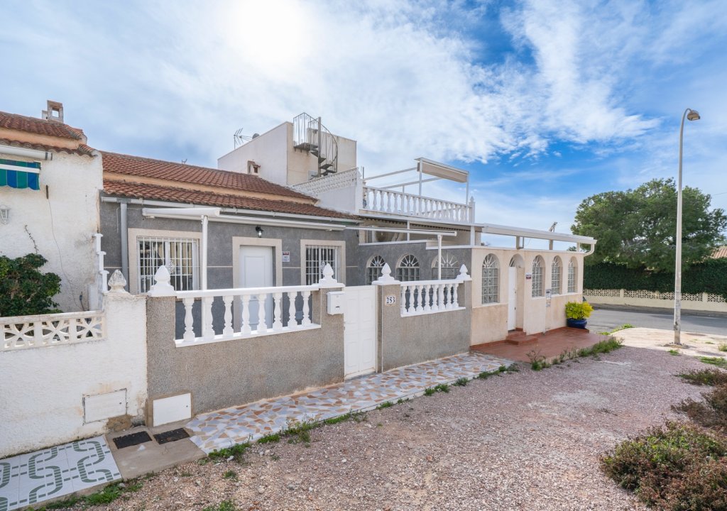 Herverkoop - Chalet - Torrevieja - El chaparral