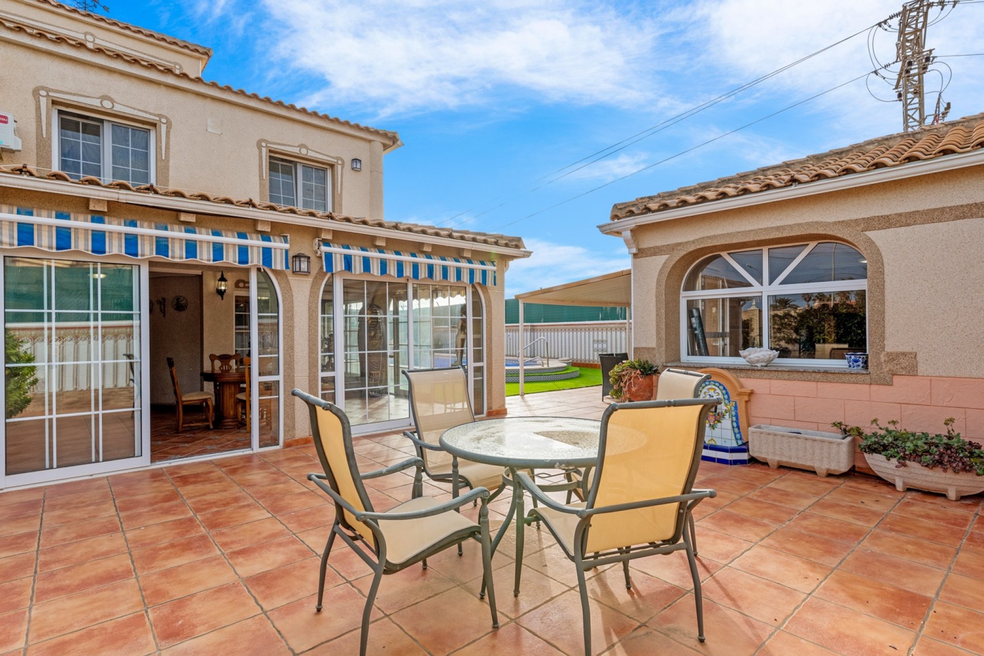 Herverkoop - Chalet - Torrevieja