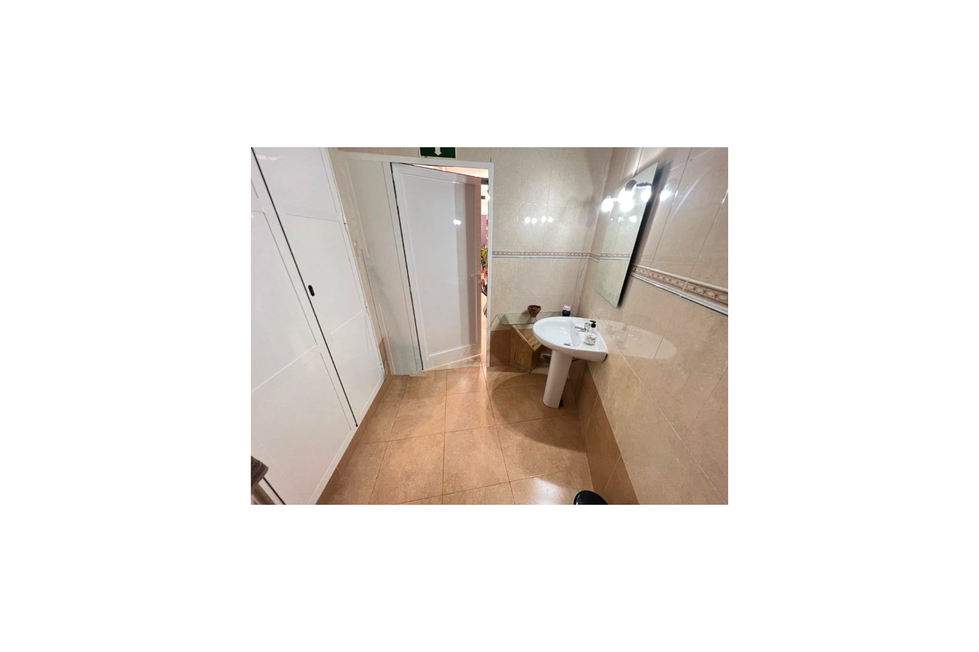 Herverkoop - Commercial - Guardamar del Segura - Guardamar