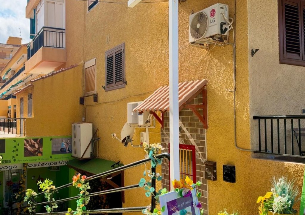 Herverkoop - Commercial - Torrevieja - Torrelamata - La Mata