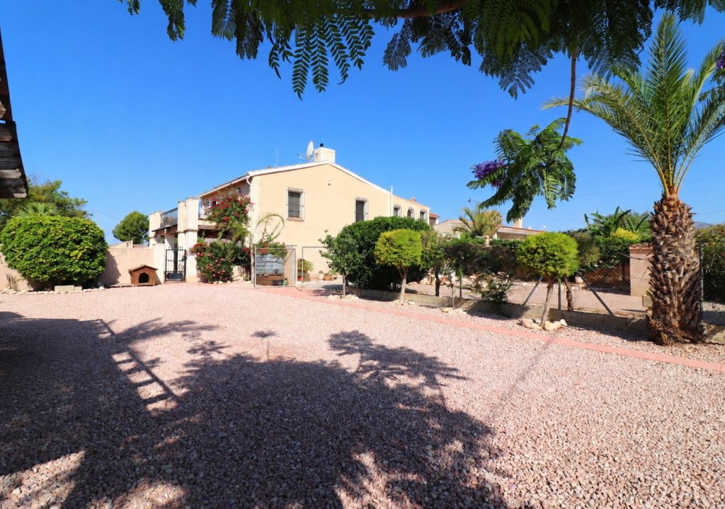 Herverkoop - Country property - Albatera - Albatera - Country