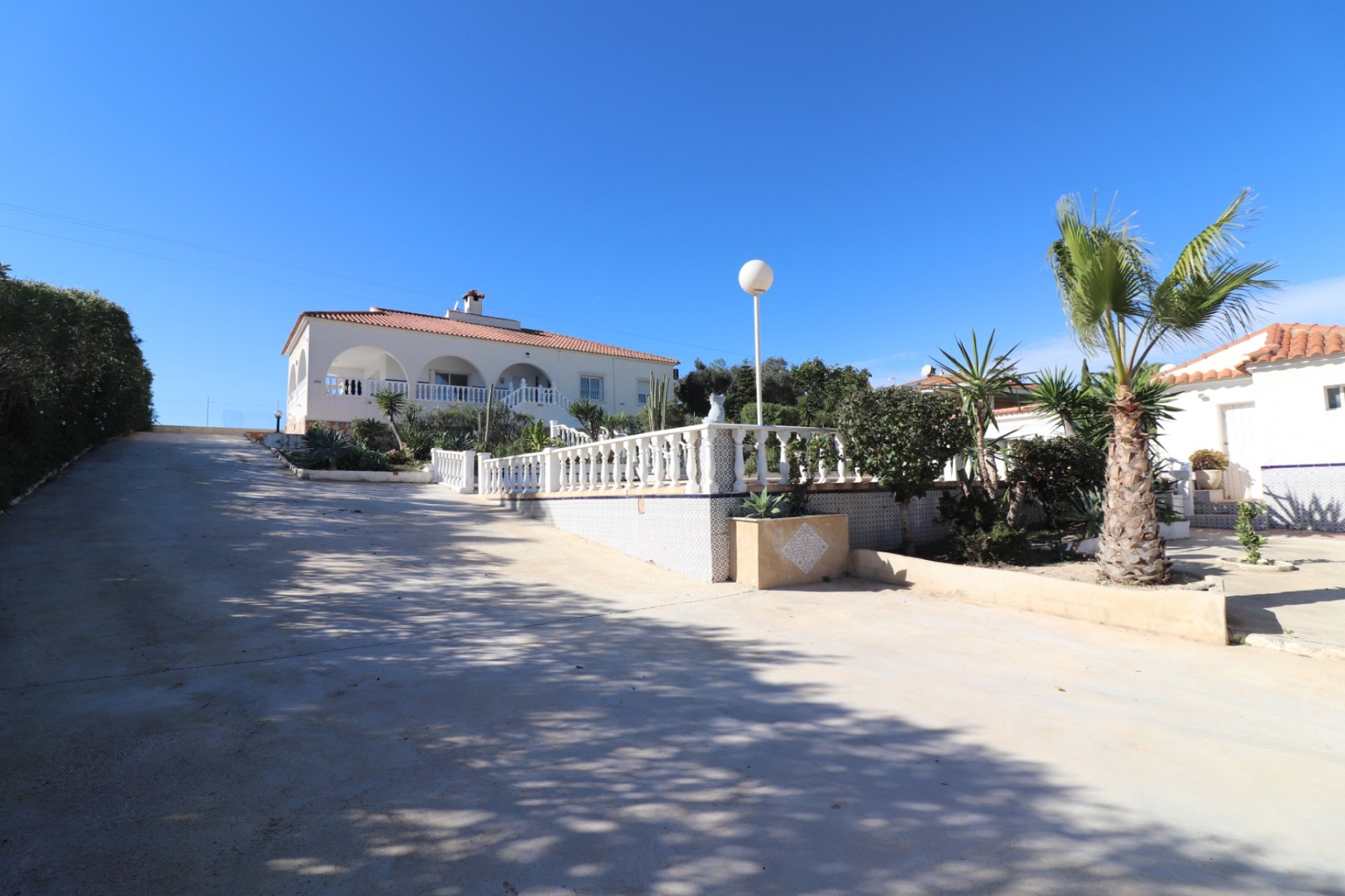 Herverkoop - Detached House / Villa - Algorfa - Lomas de La Juliana