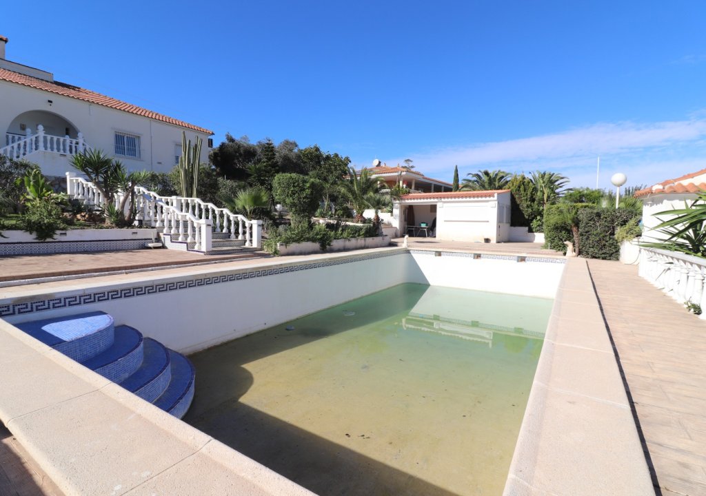 Herverkoop - Detached House / Villa - Algorfa - Lomas de La Juliana