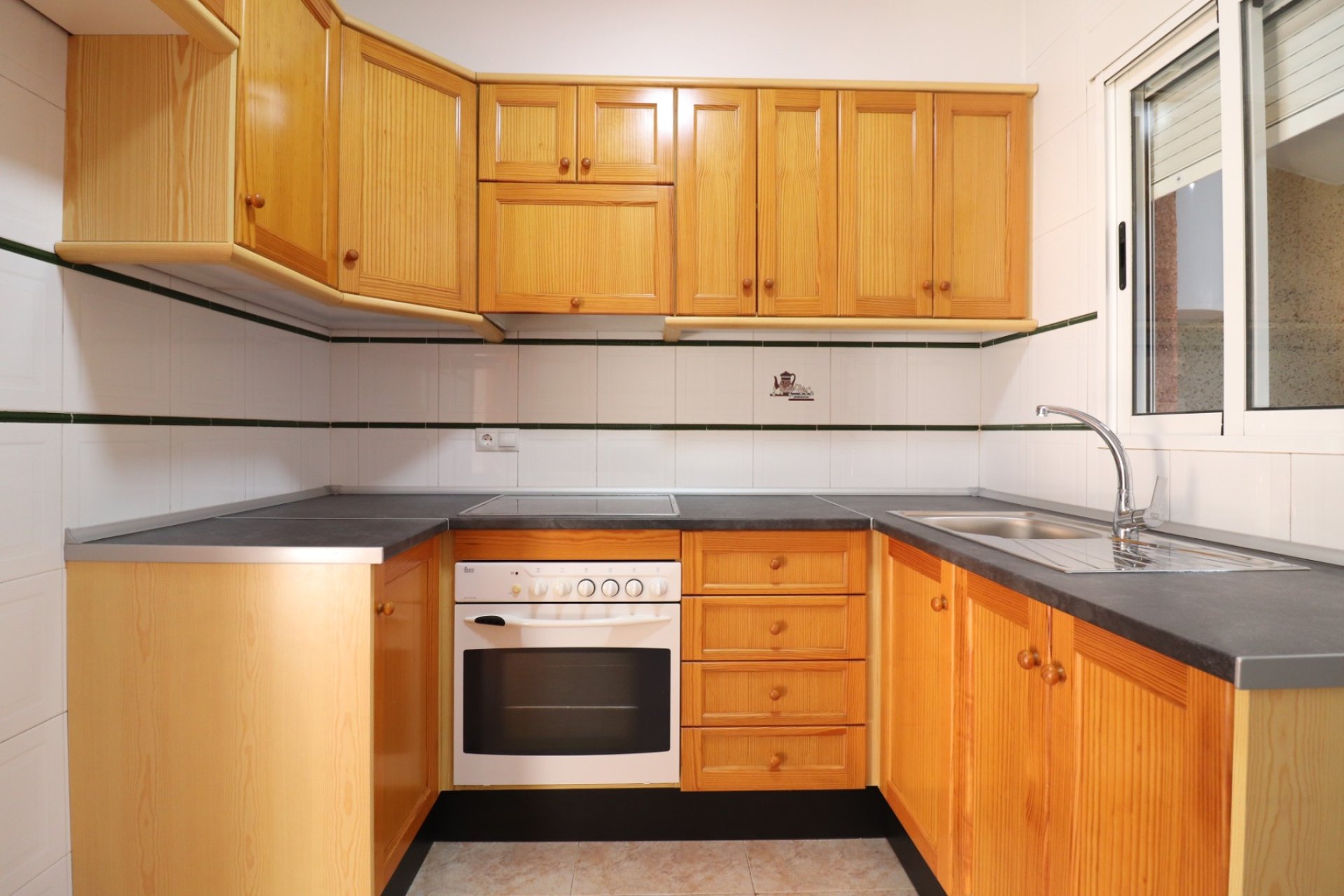 Herverkoop - Detached House / Villa - Algorfa - Montemar