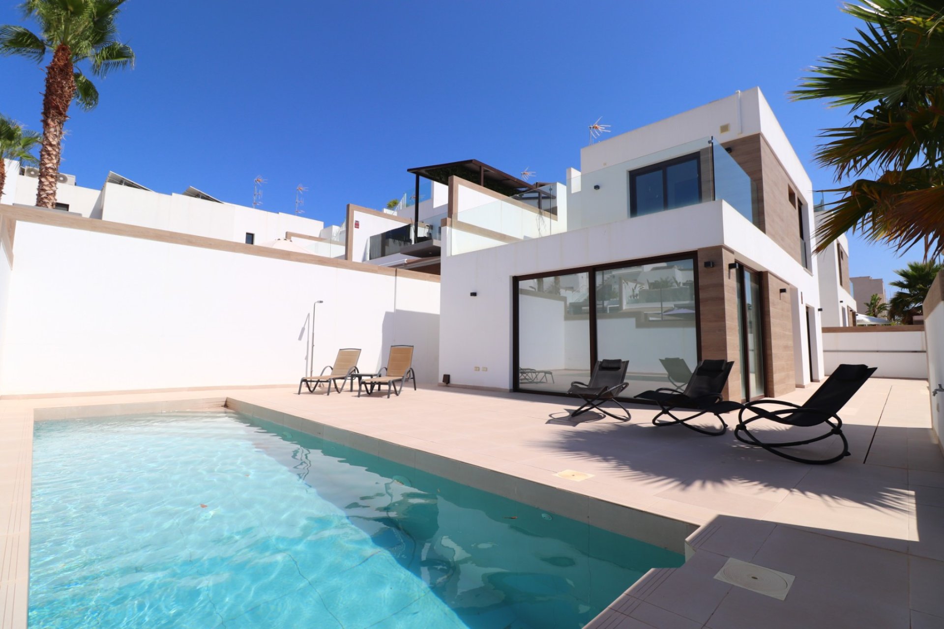 Herverkoop - Detached House / Villa - Benijofar - Benijofar - Village