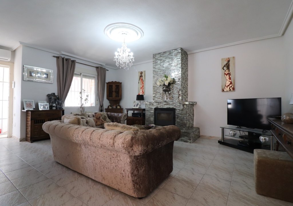 Herverkoop - Detached House / Villa - Benijofar - Benijofar - Village
