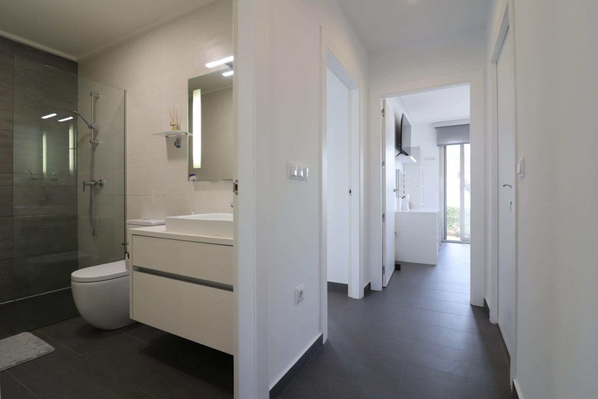 Herverkoop - Detached House / Villa - Benimar - Benimar III