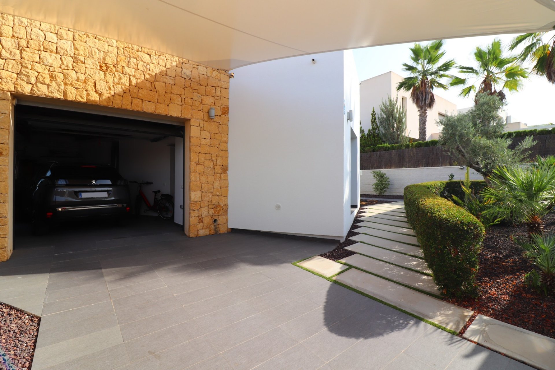 Herverkoop - Detached House / Villa - Benimar - Benimar III
