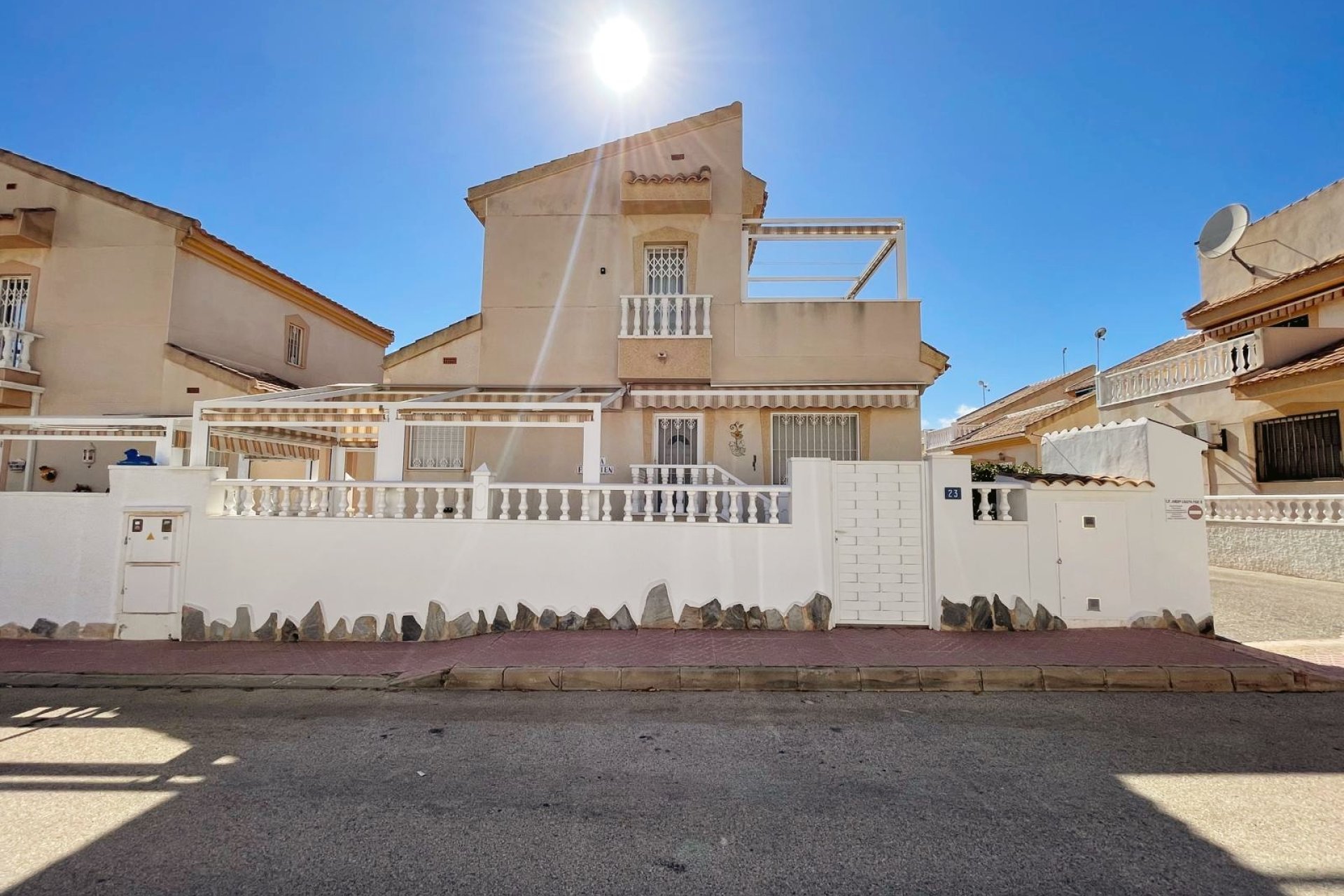 Herverkoop - Detached House / Villa - Ciudad Quesada - Airstrip