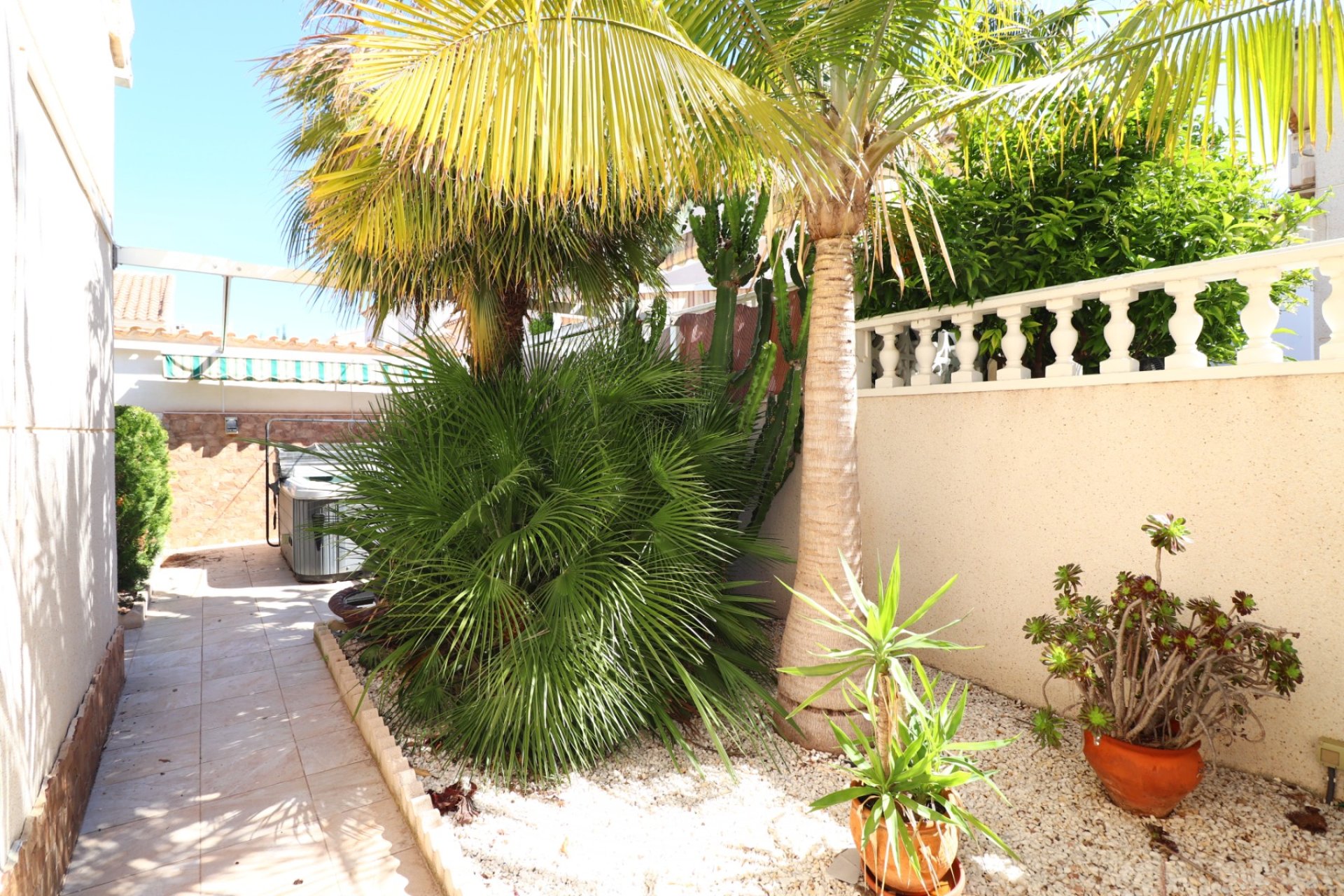 Herverkoop - Detached House / Villa - Ciudad Quesada - Atalayas